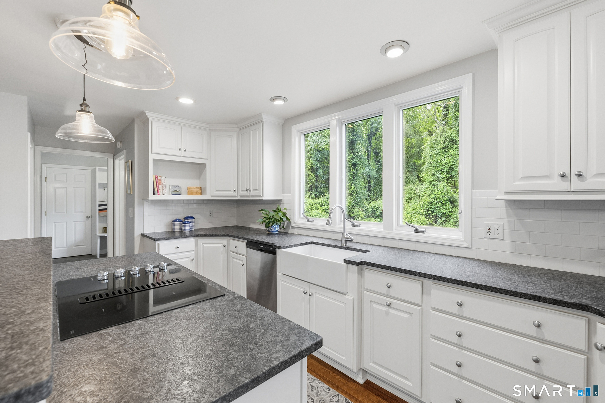 40 Ivy Hill Road Ridgefield CT 06877