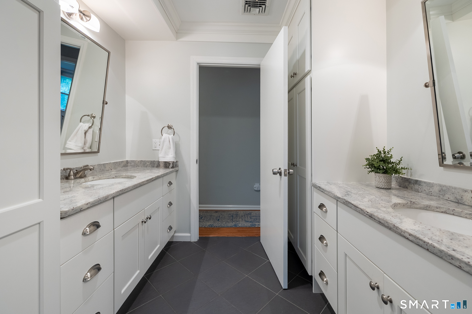 40 Ivy Hill Road Ridgefield CT 06877