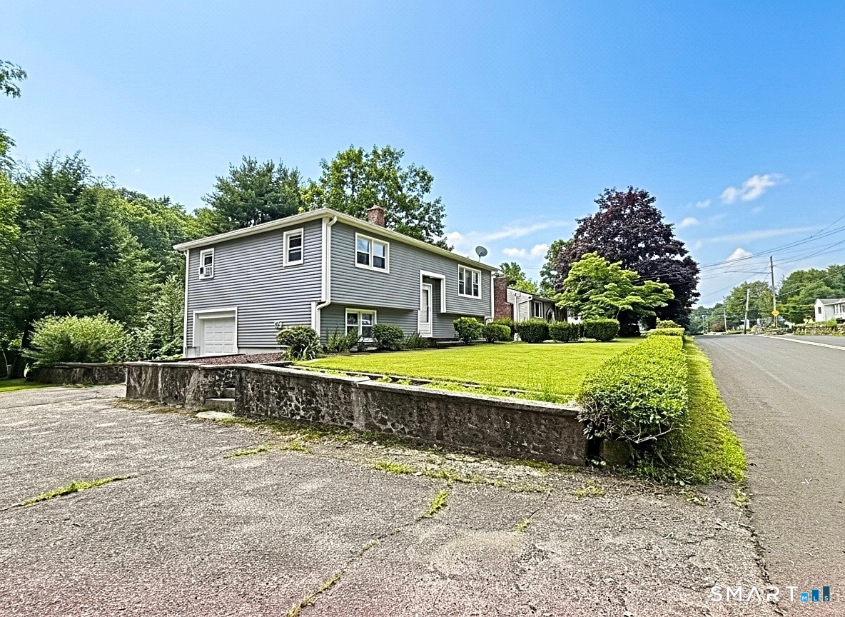 209 Union City Road Naugatuck CT 06770