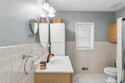 23 Lakeview Avenue Seymour CT 06483