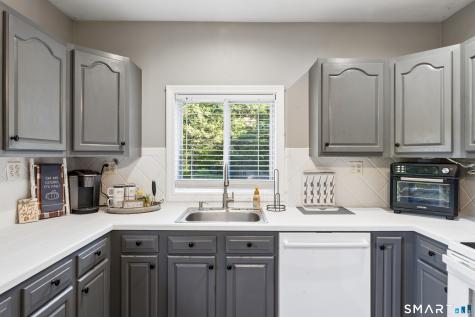23 Lakeview Avenue Seymour CT 06483