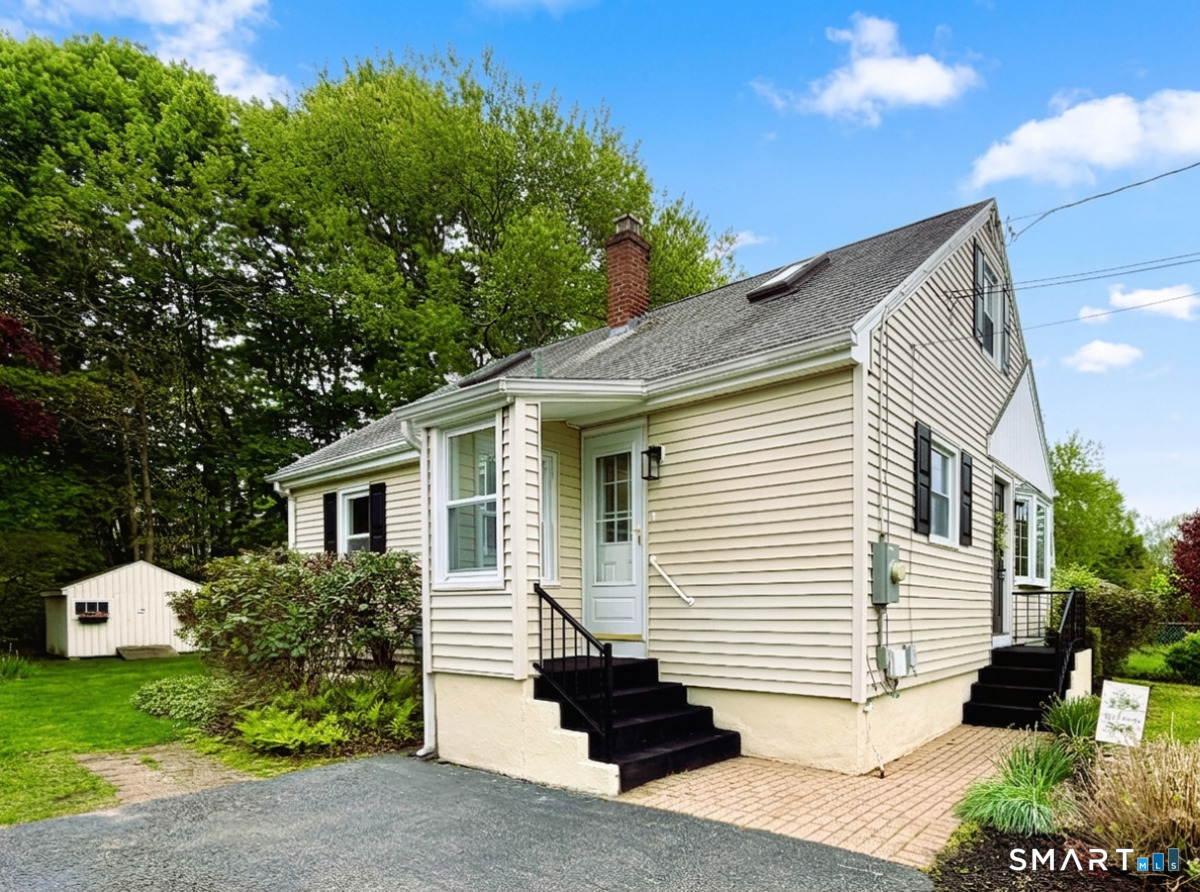 61 Terrace Avenue East Lyme CT 06357