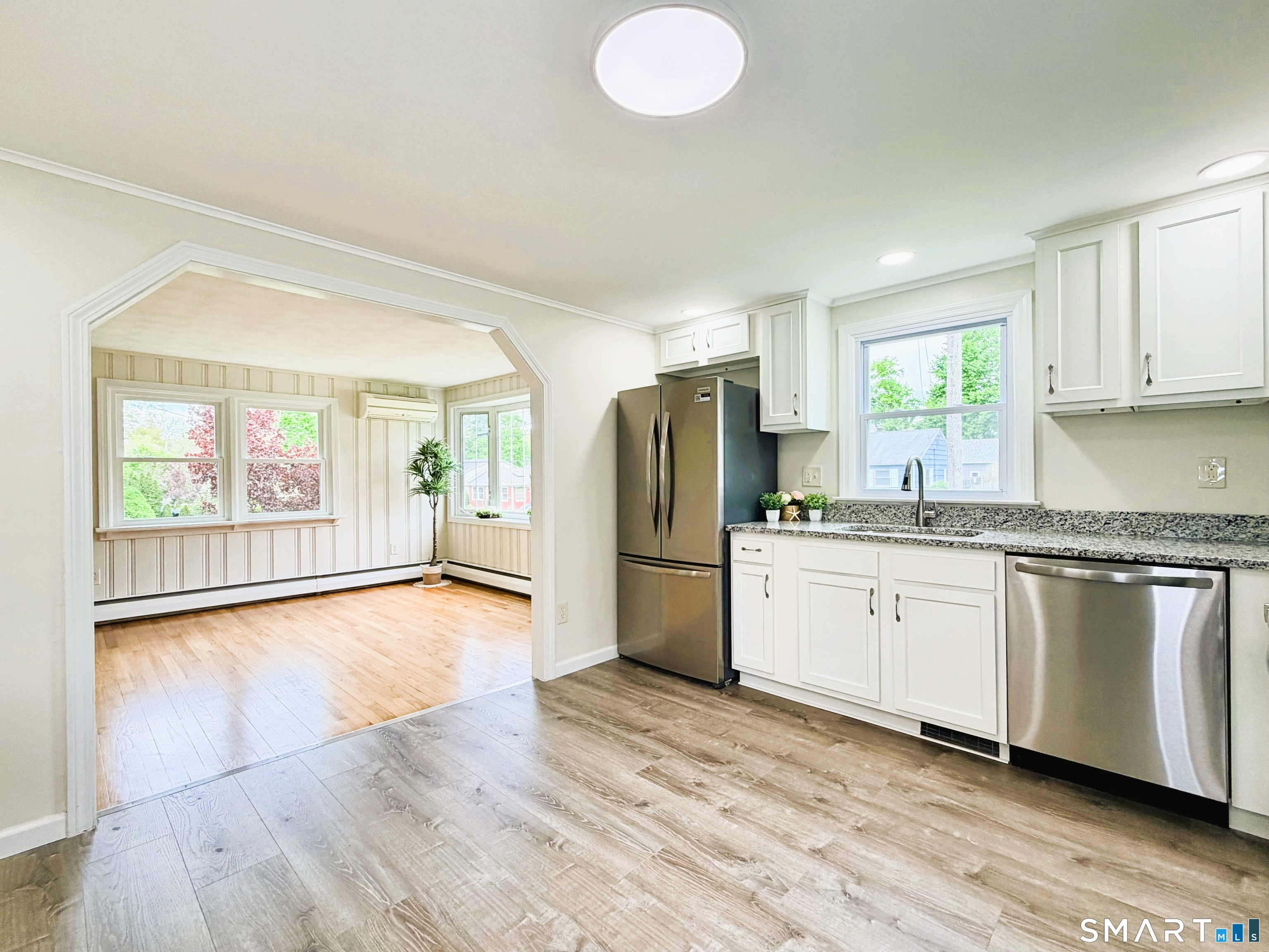 61 Terrace Avenue East Lyme CT 06357