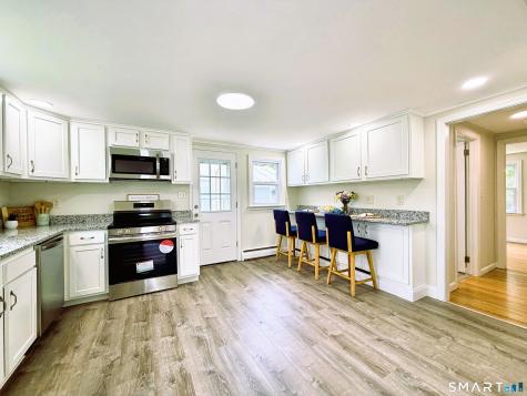 61 Terrace Avenue East Lyme CT 06357