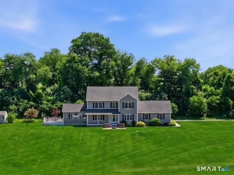271 Putnam Road Pomfret CT 06259