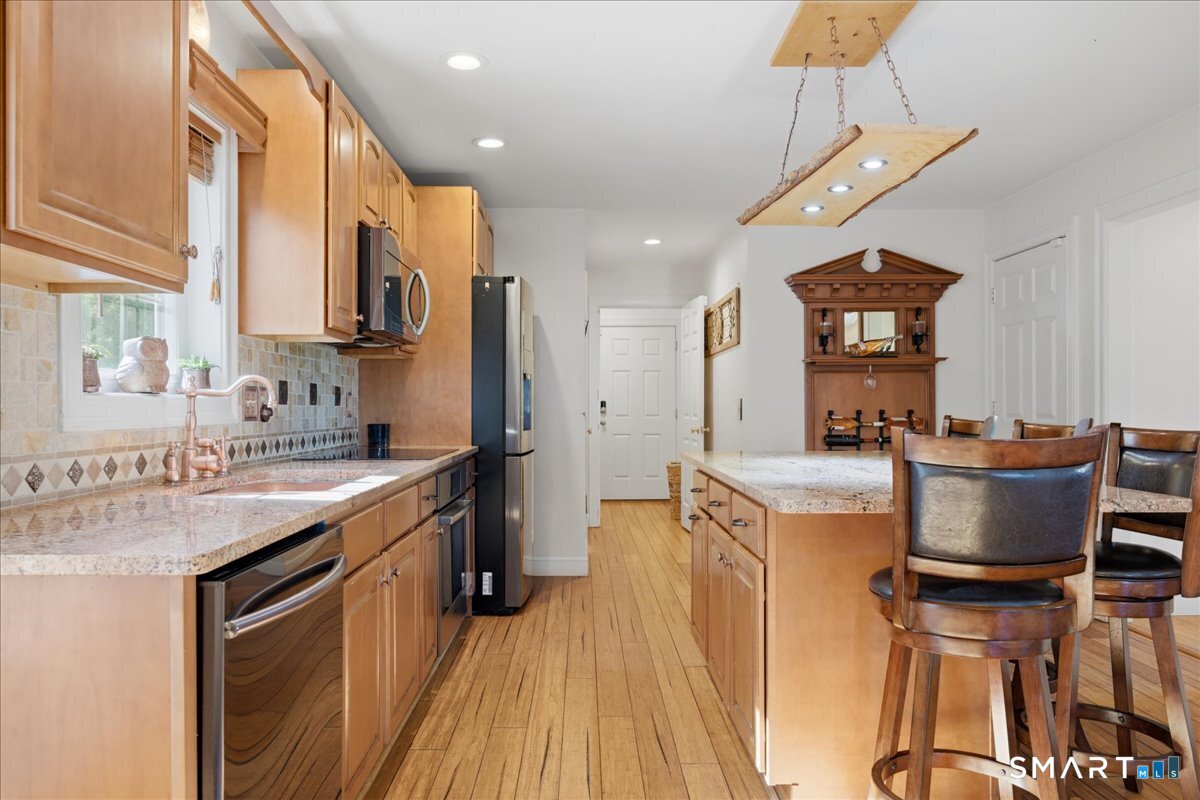 271 Putnam Road Pomfret CT 06259