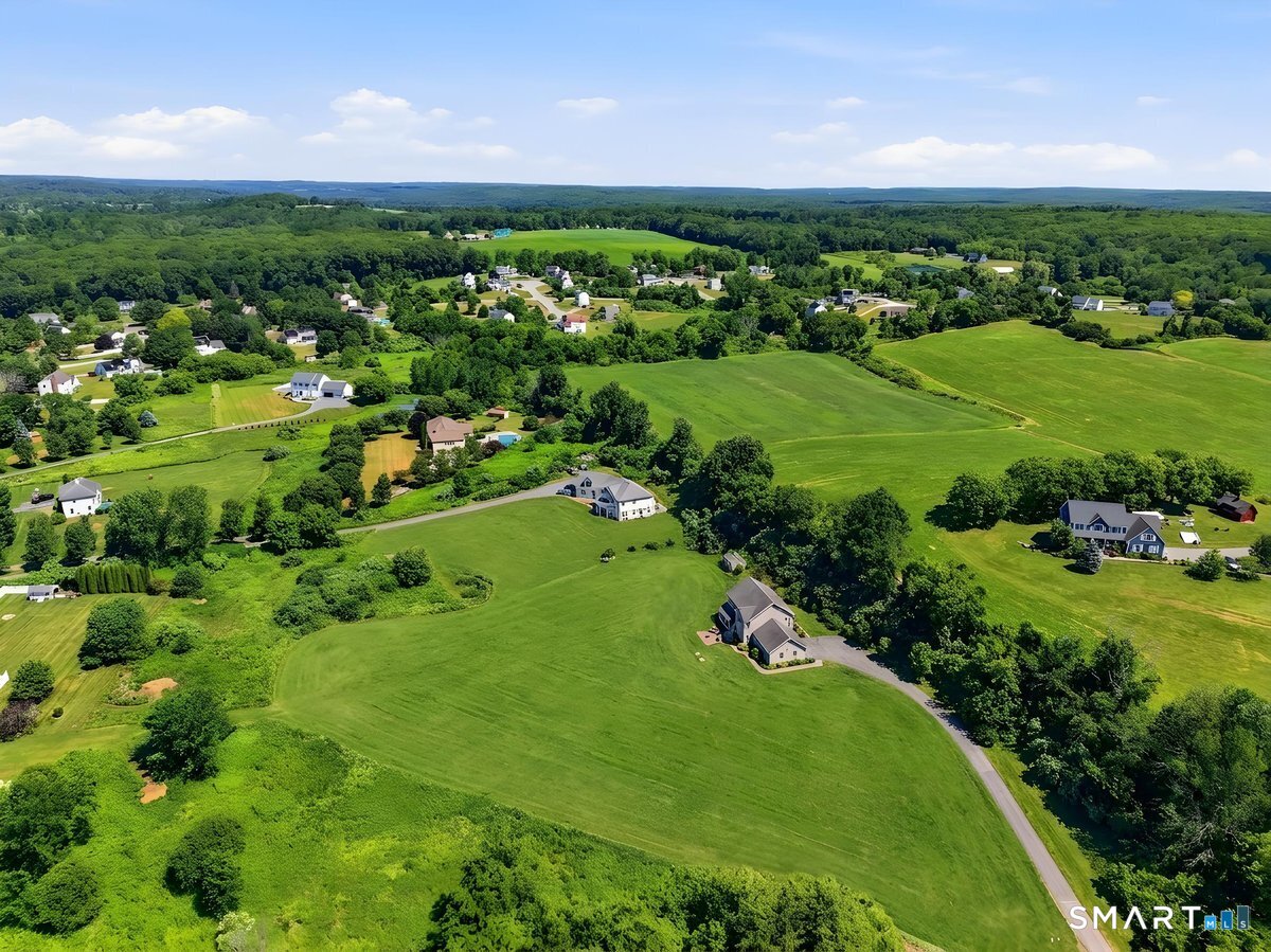 271 Putnam Road Pomfret CT 06259