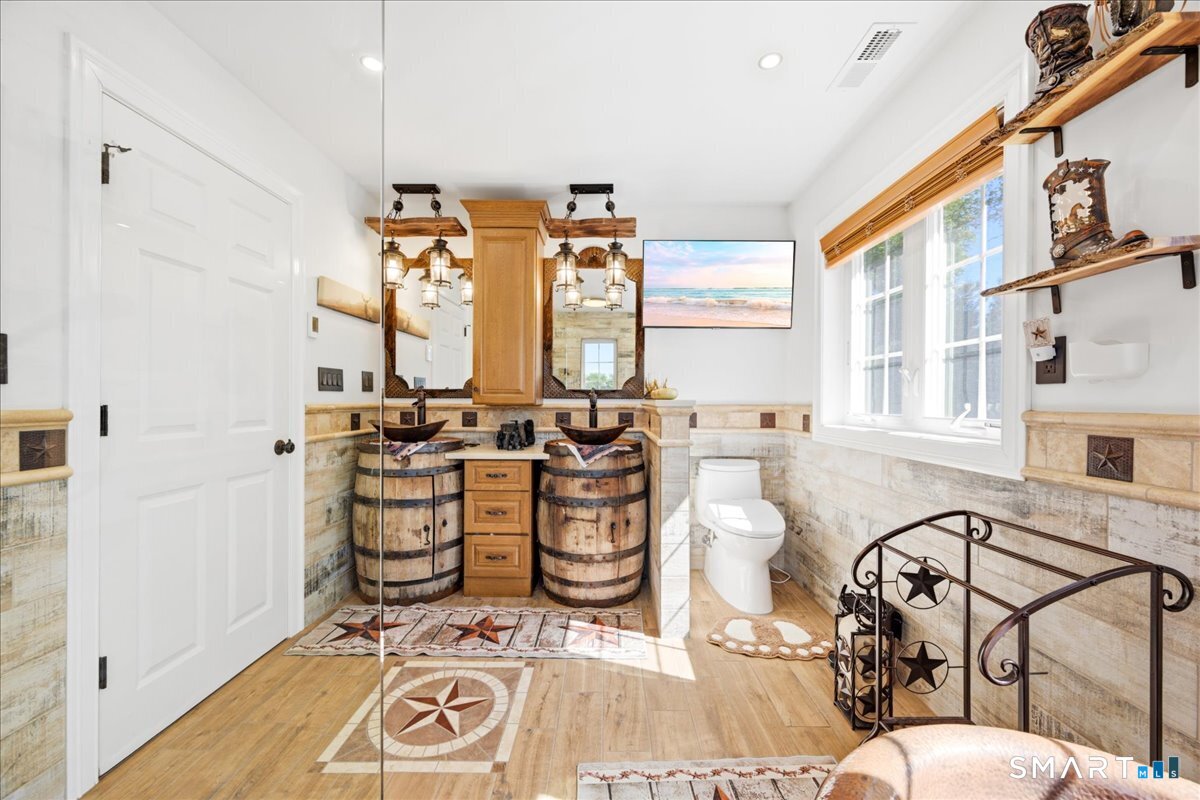 271 Putnam Road Pomfret CT 06259