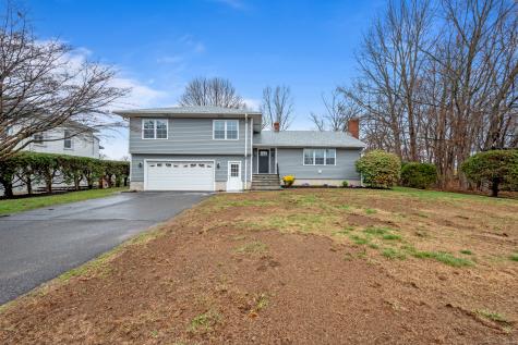 424 Como Avenue Waterbury CT 06708