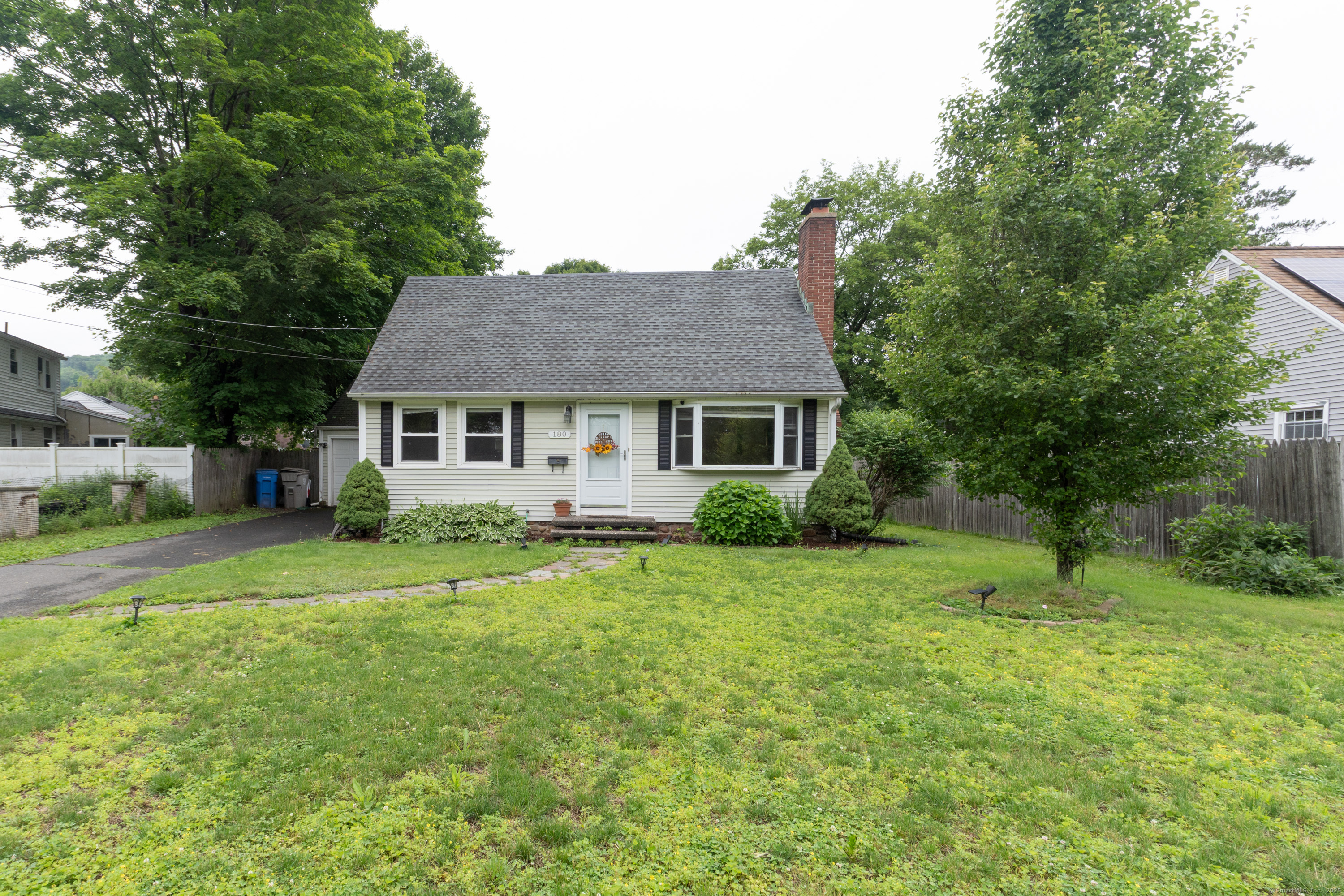 180 Lake Avenue Bristol CT 06010