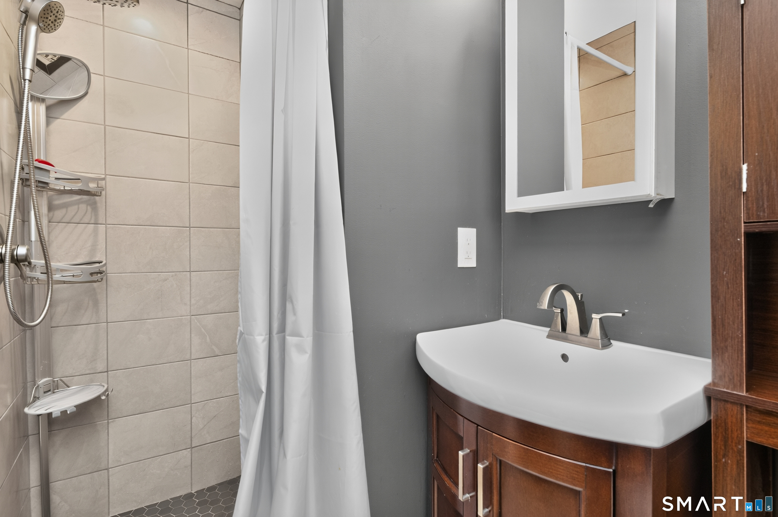 114 Forest Drive Wethersfield CT 06109