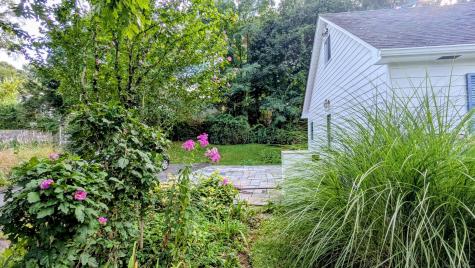 44 Boulevard Drive Danbury CT 06810