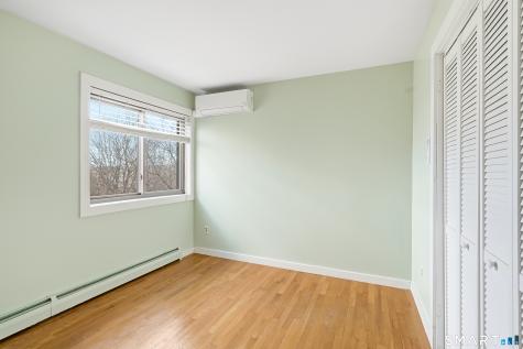 136 Hoyts Hill Bethel CT 06801