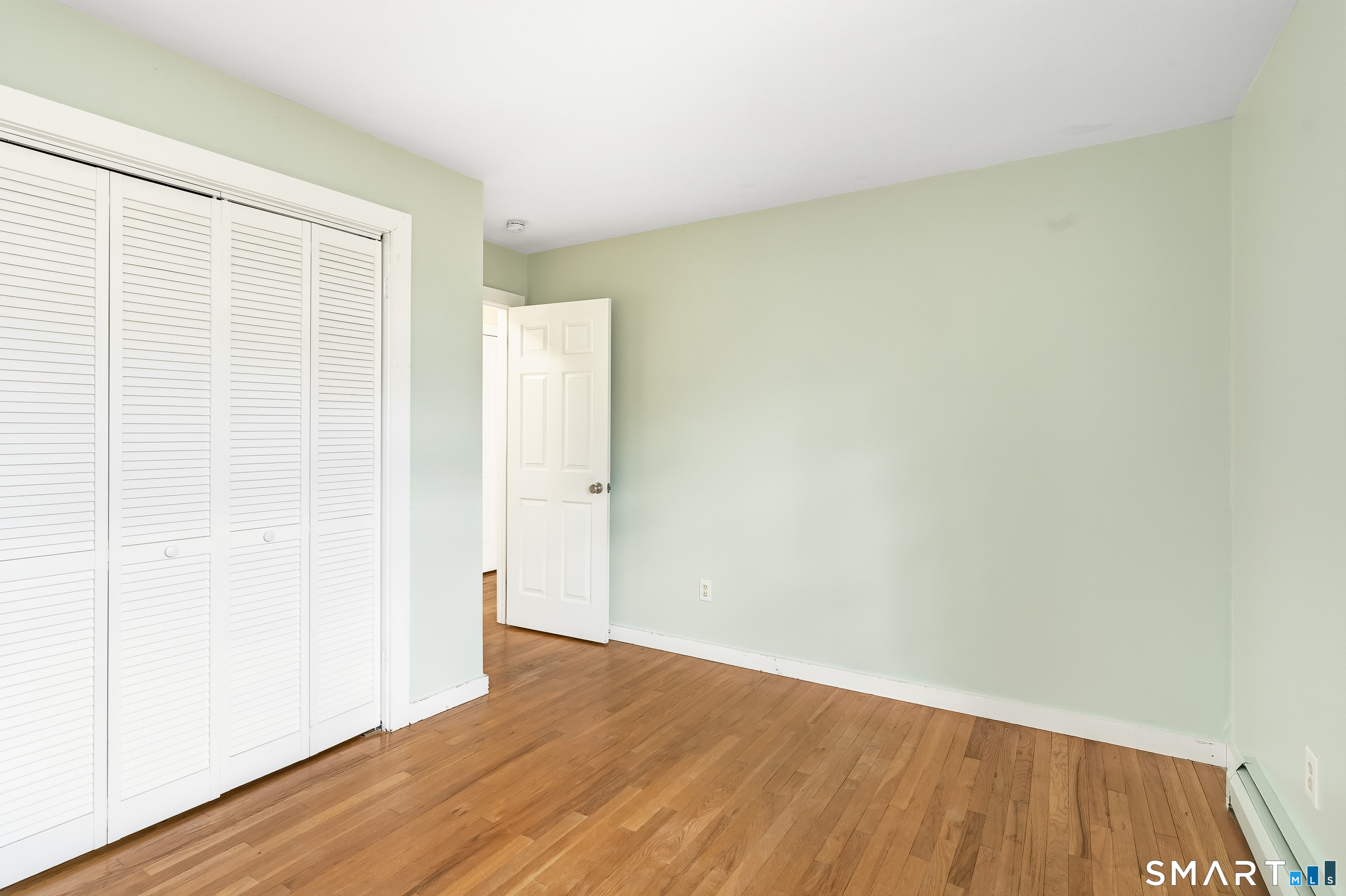 136 Hoyts Hill Bethel CT 06801