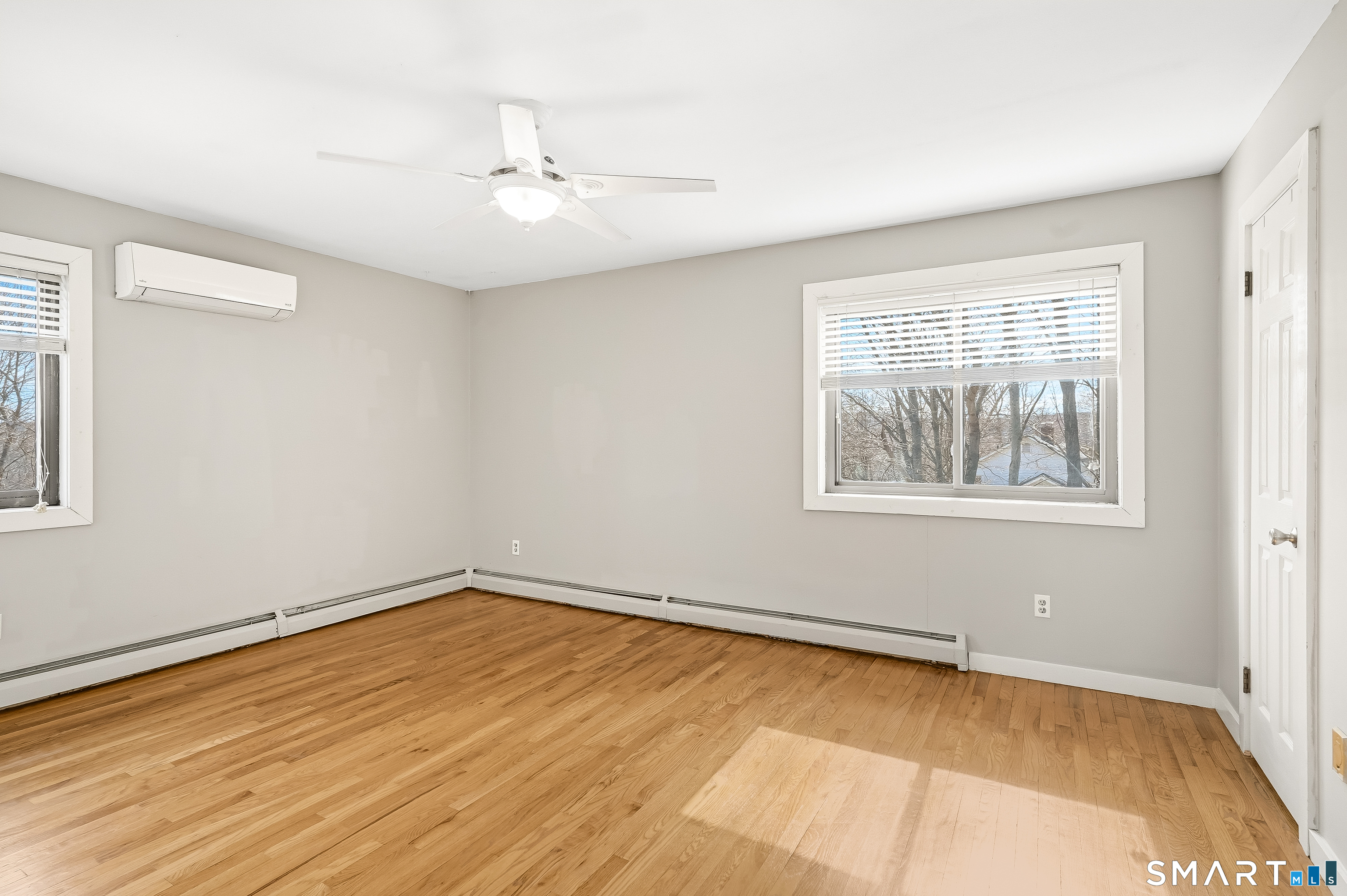 136 Hoyts Hill Bethel CT 06801