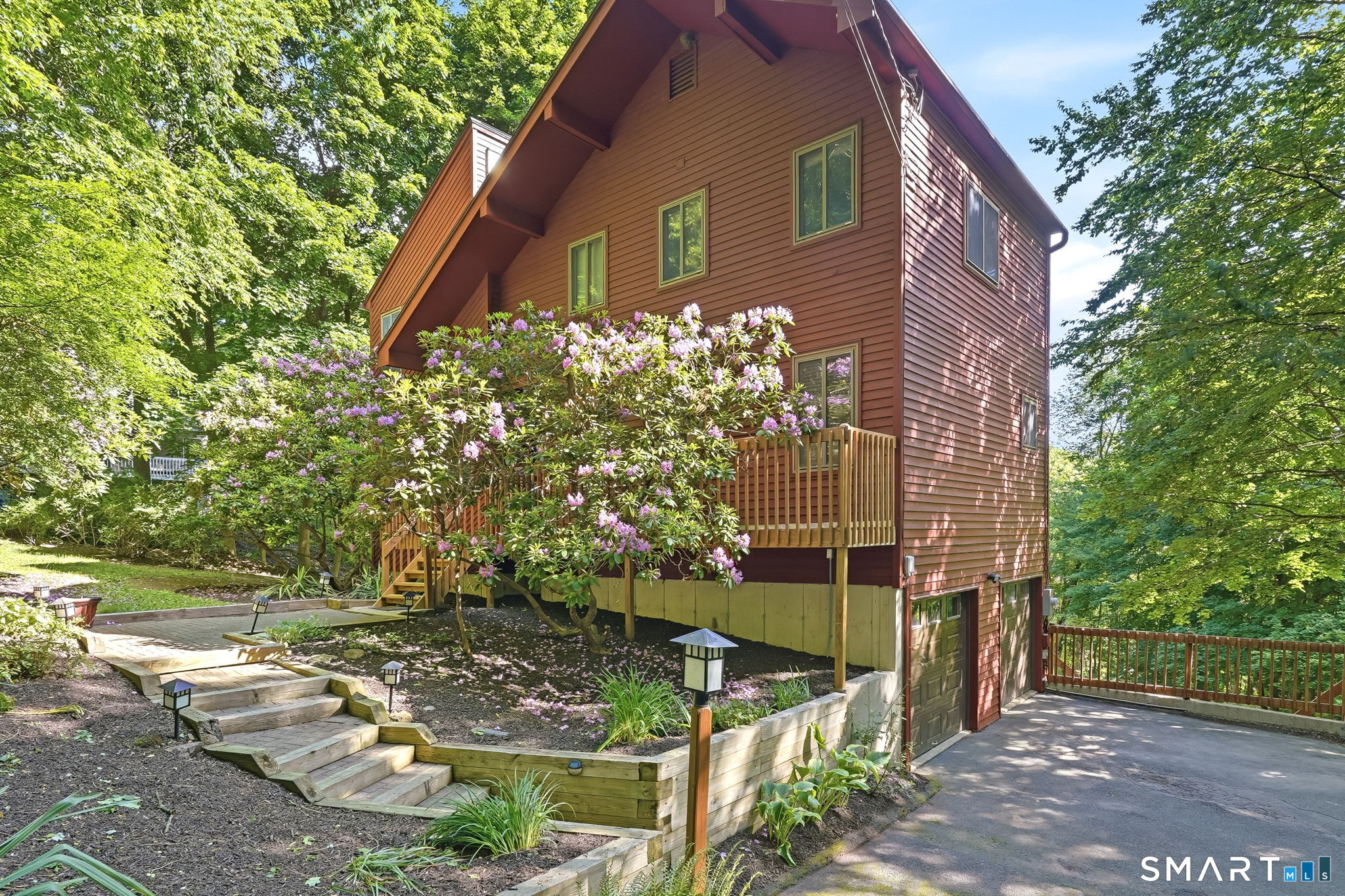 136 Hoyts Hill Bethel CT 06801