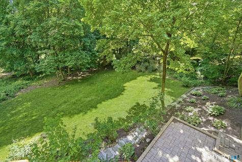 136 Hoyts Hill Bethel CT 06801