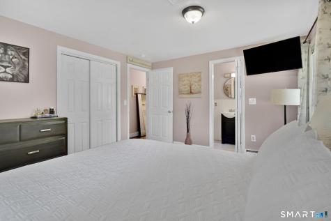 71 Deerfield Drive Vernon CT 06066