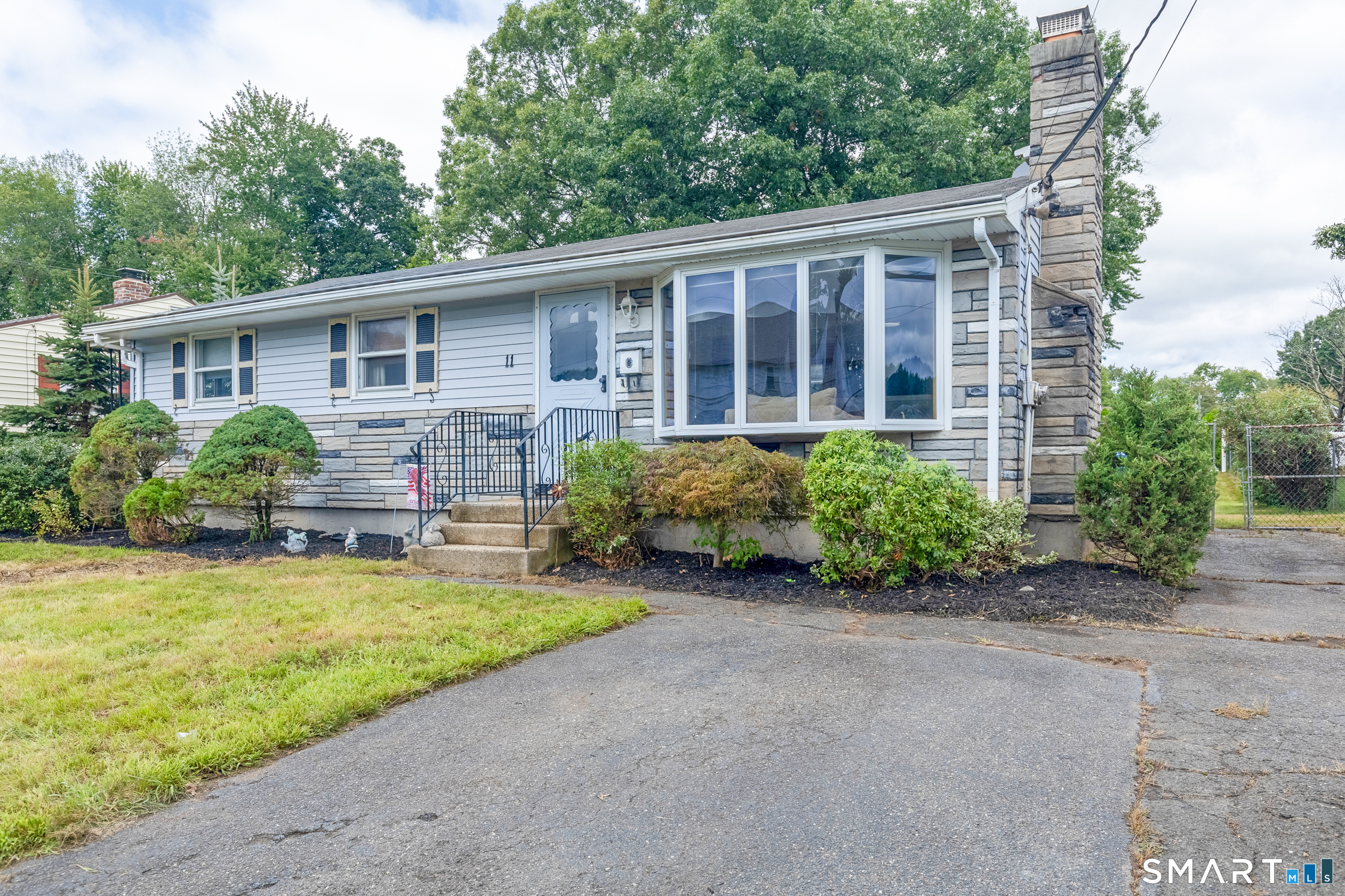 11 Brace Avenue Bristol CT 06010