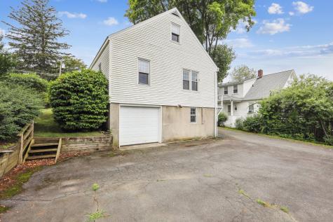 9 Fairfield Avenue Danbury CT 06810