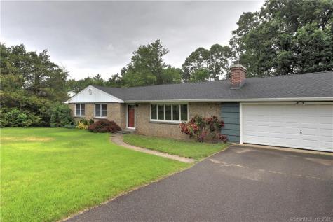 112 Ruela Drive Naugatuck CT 06770