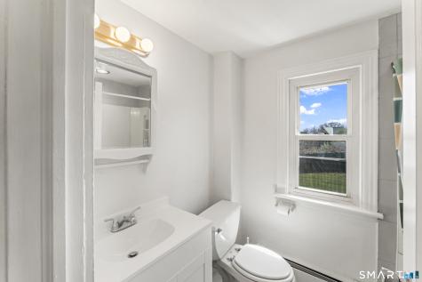 2 Manhassett Trail Shelton CT 06484