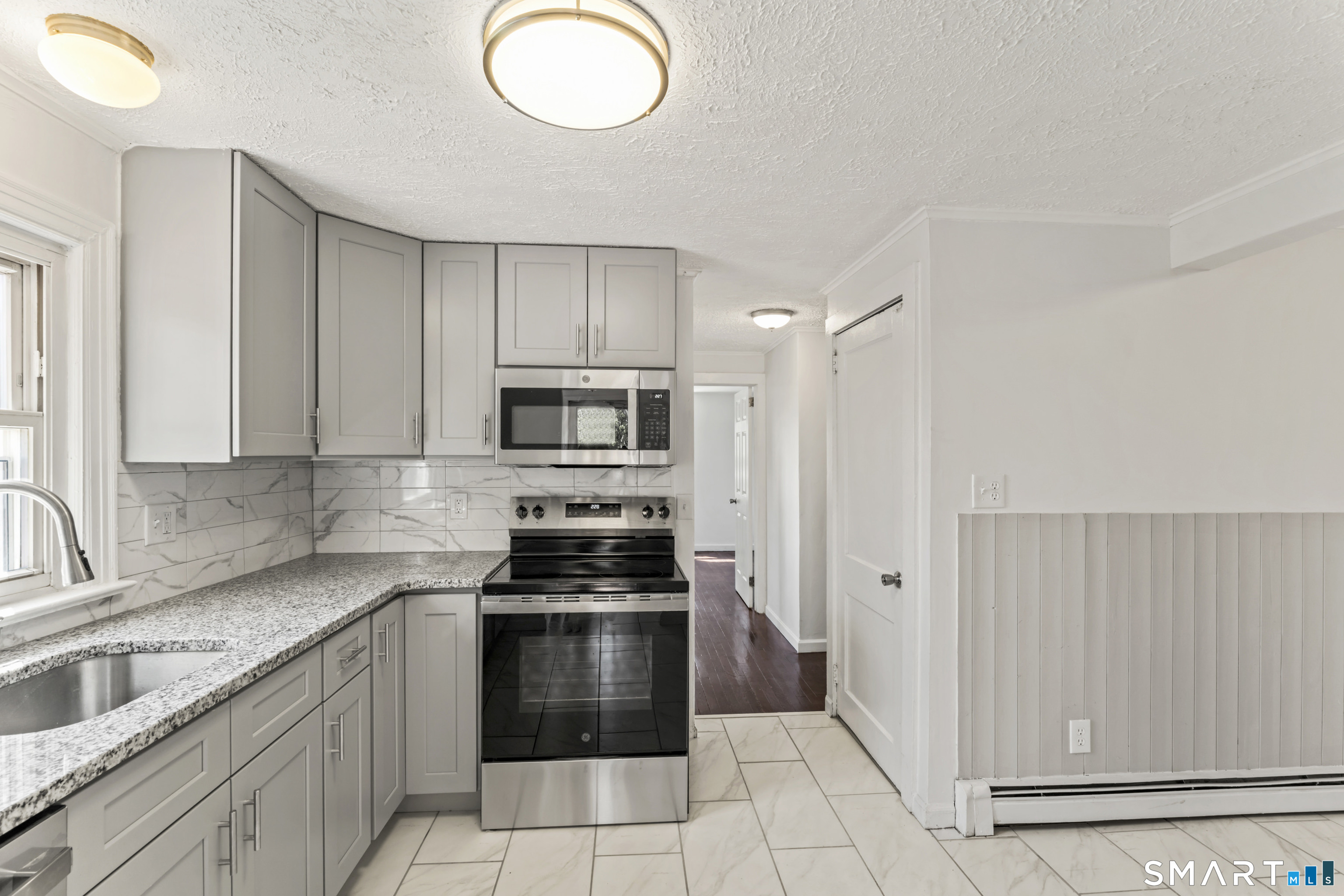 2 Manhassett Trail Shelton CT 06484