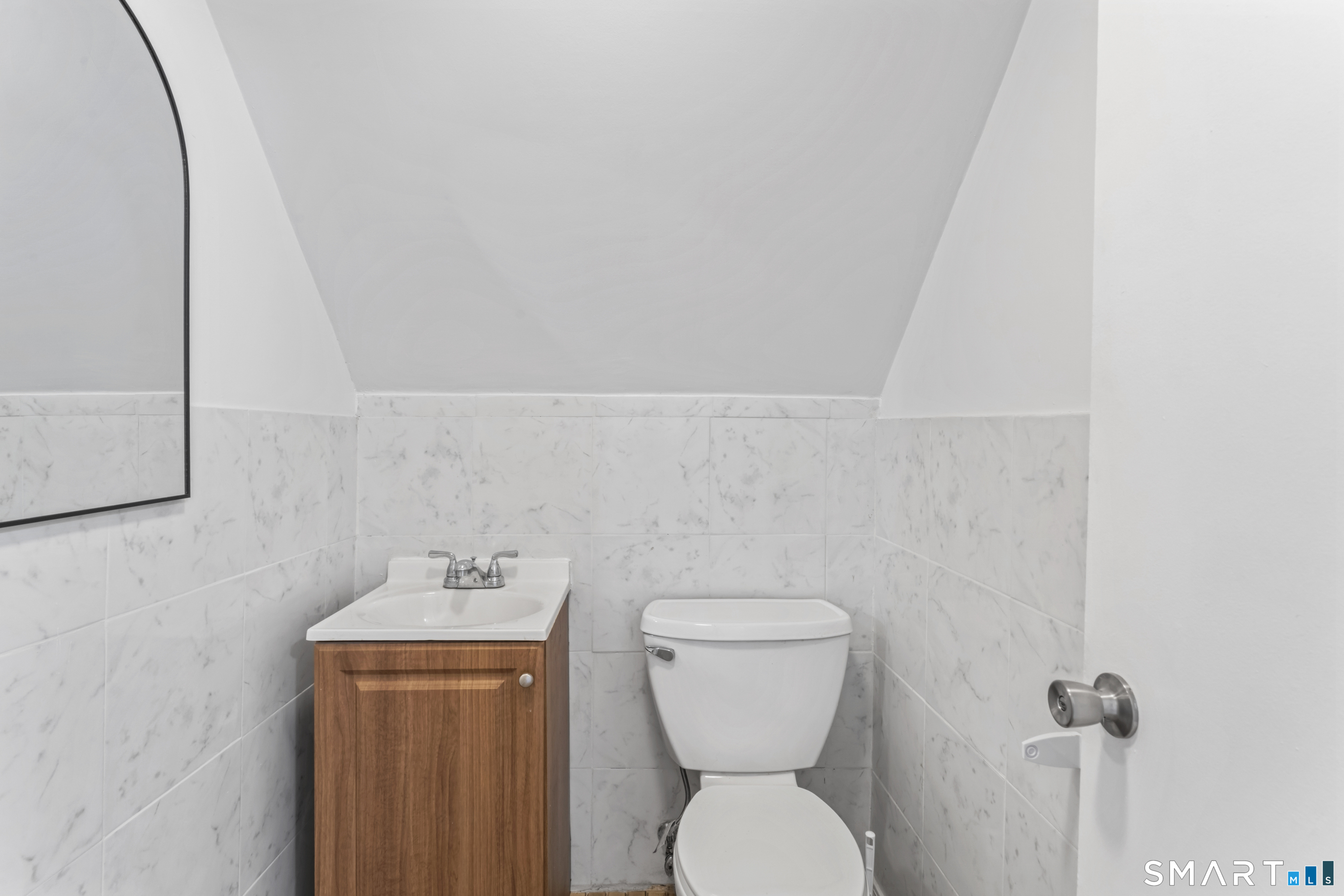 2 Manhassett Trail Shelton CT 06484