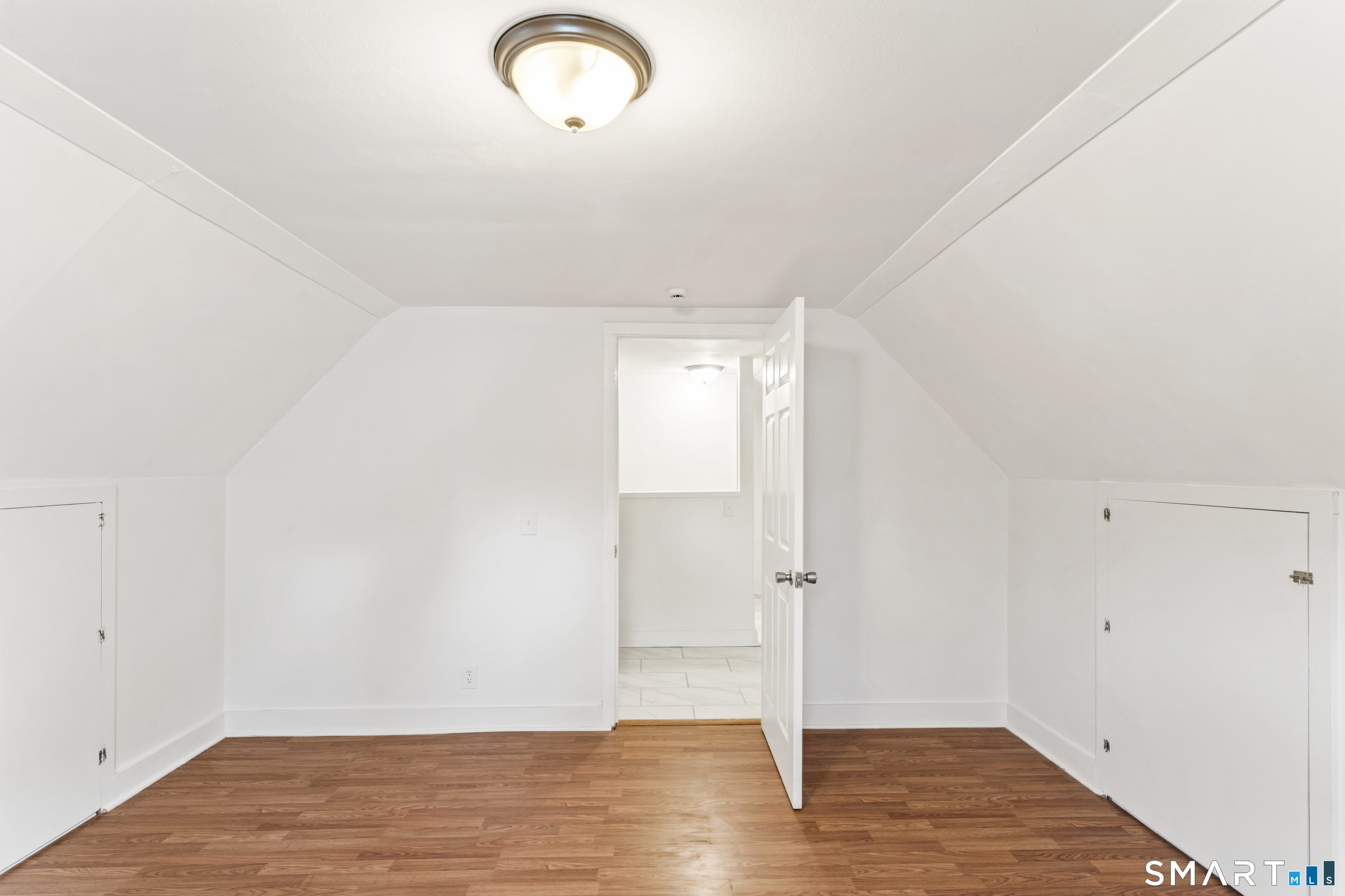 2 Manhassett Trail Shelton CT 06484