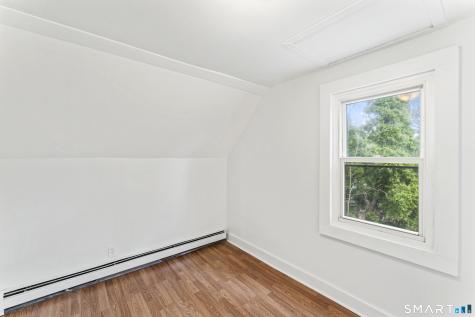 2 Manhassett Trail Shelton CT 06484