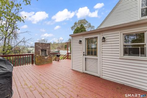 2 Manhassett Trail Shelton CT 06484