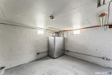 2 Manhassett Trail Shelton CT 06484