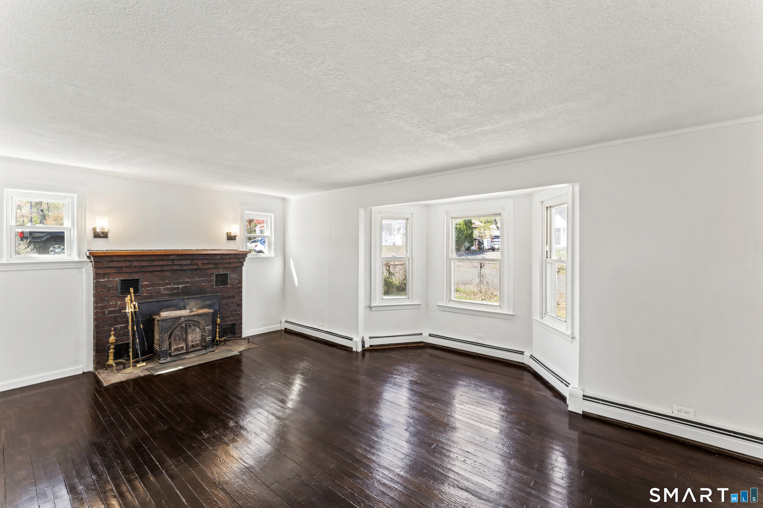 2 Manhassett Trail Shelton CT 06484