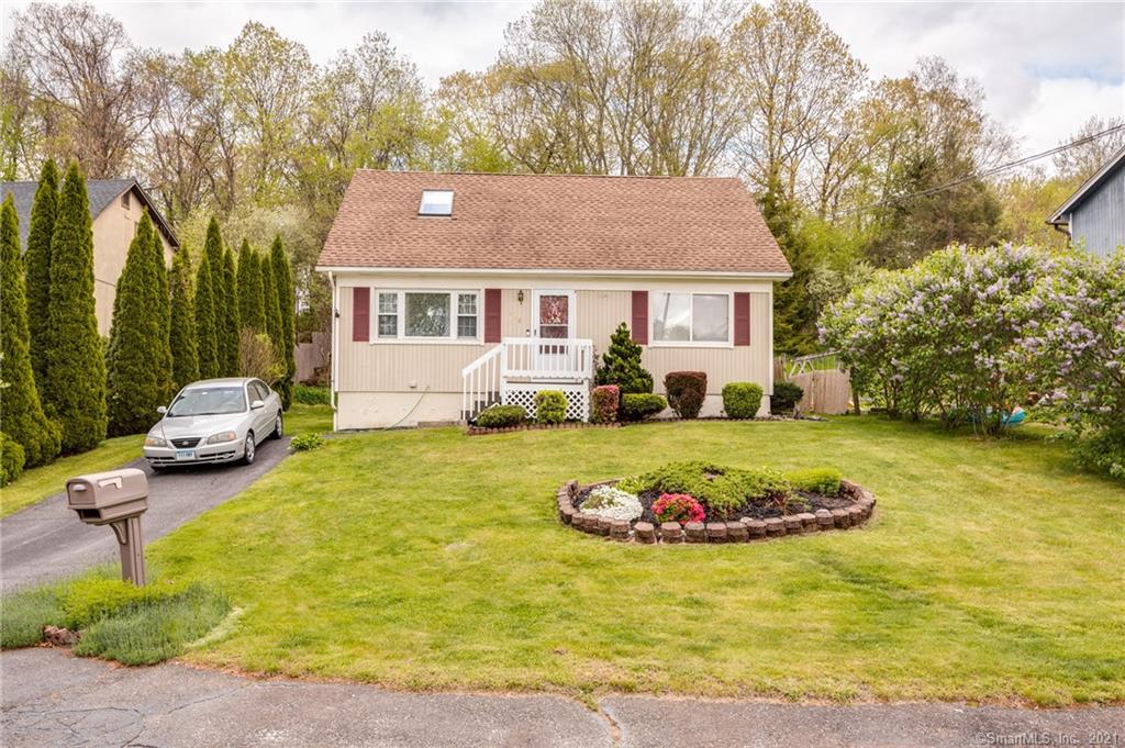 138 Kara Drive Waterbury CT 06704