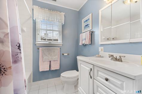21 Amherst Road Greenwich CT 06878