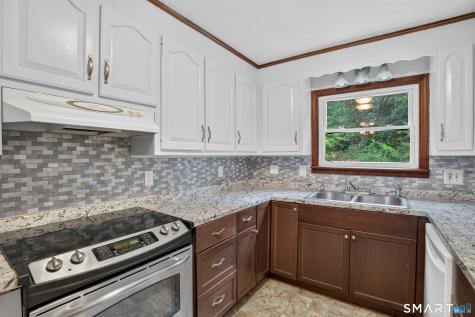 34 Columbia Road Enfield CT 06082