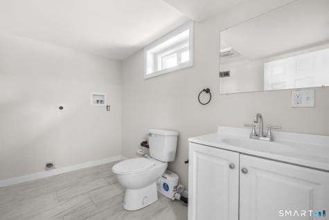 251 North Hoadley Street Naugatuck CT 06770