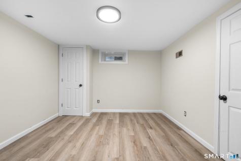251 North Hoadley Street Naugatuck CT 06770