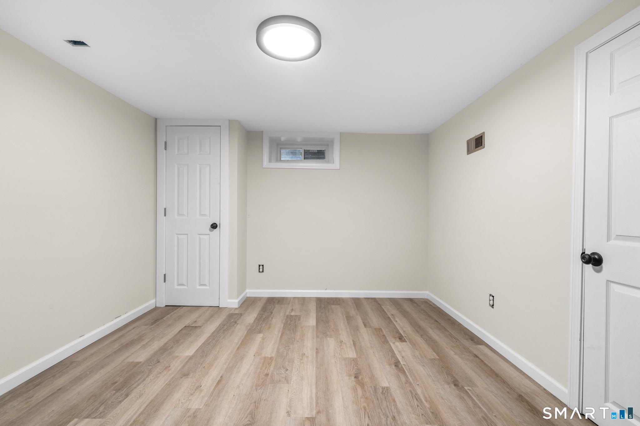 251 North Hoadley Street Naugatuck CT 06770