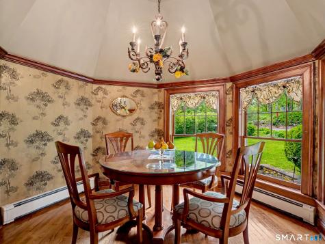 42 Cannondale Road Weston CT 06883