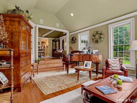 42 Cannondale Road Weston CT 06883