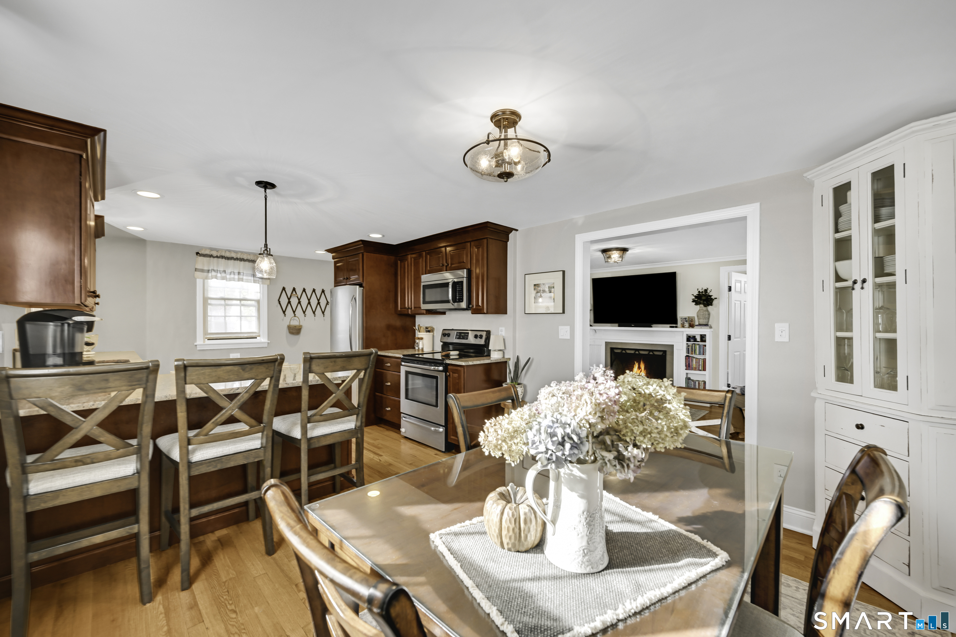 127 Edgemere Avenue West Hartford CT 06110