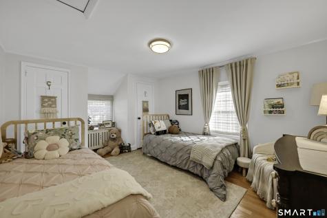 127 Edgemere Avenue West Hartford CT 06110