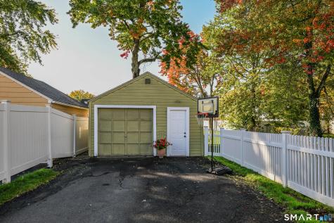 127 Edgemere Avenue West Hartford CT 06110