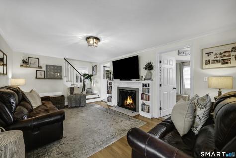 127 Edgemere Avenue West Hartford CT 06110