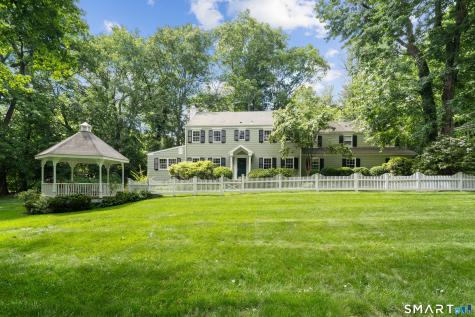 130 Comstock Hill Road New Canaan CT 06840