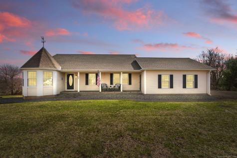 922 Hill Street Suffield CT 06078