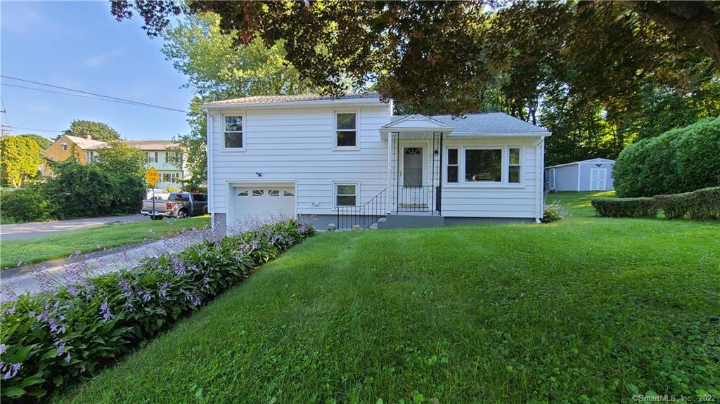 607 Sylvan Avenue Waterbury CT 06706