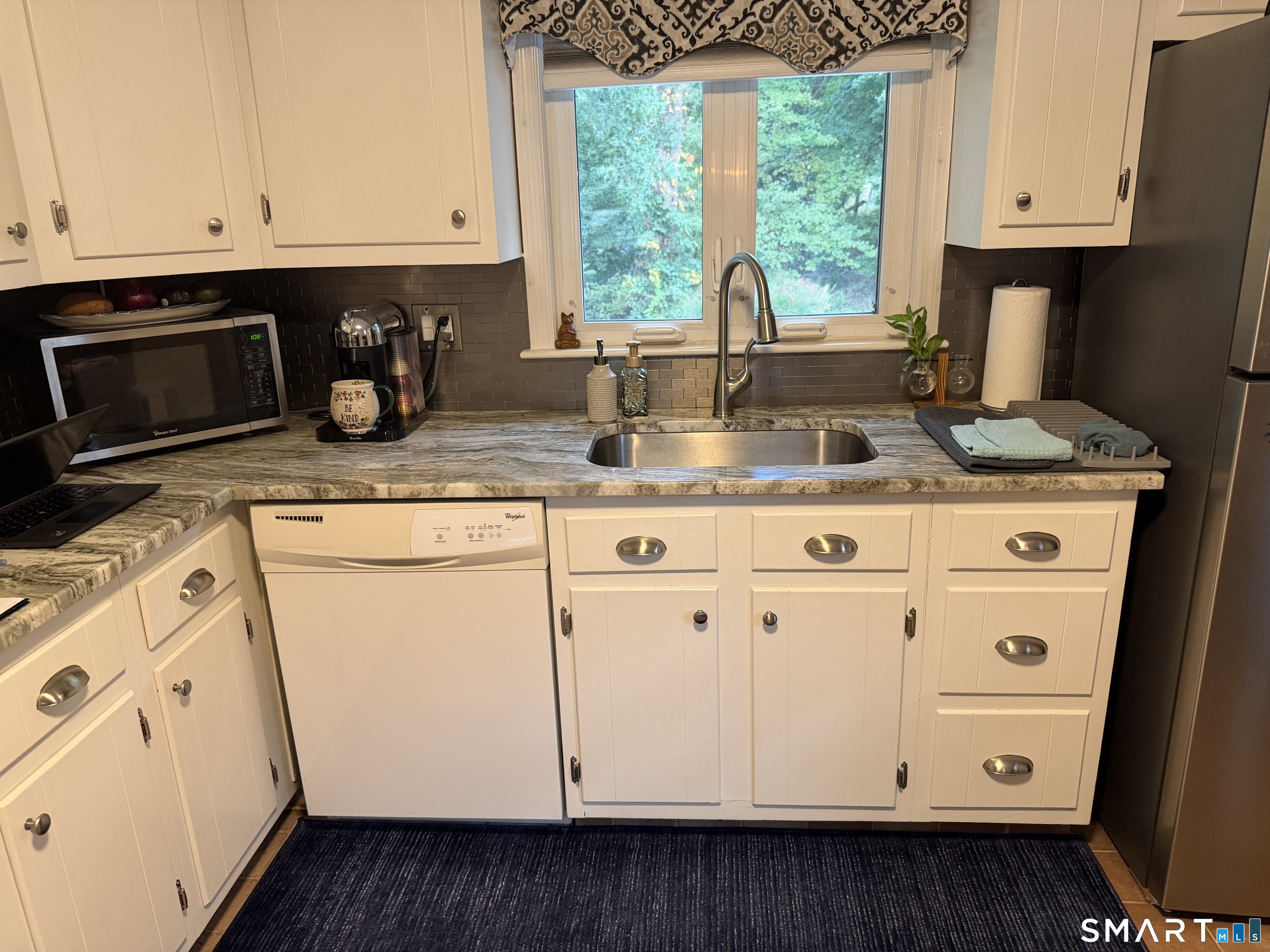 12 Beechwood Drive Wallingford CT 06492