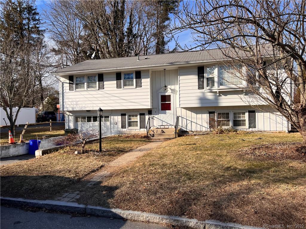 16 Beech Drive New London CT 06320